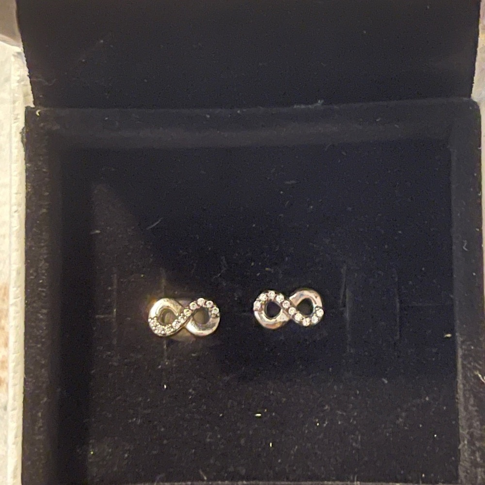 Pandora infinity earrings